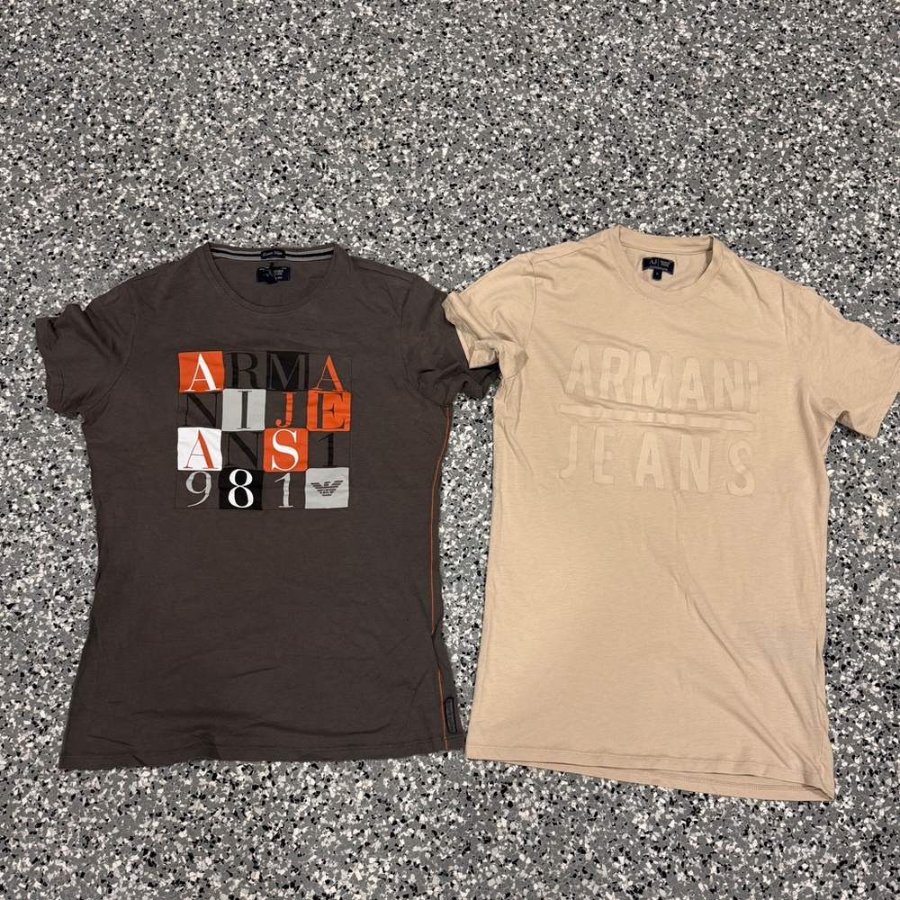Armani jeans men’s T-shirt lot of 2